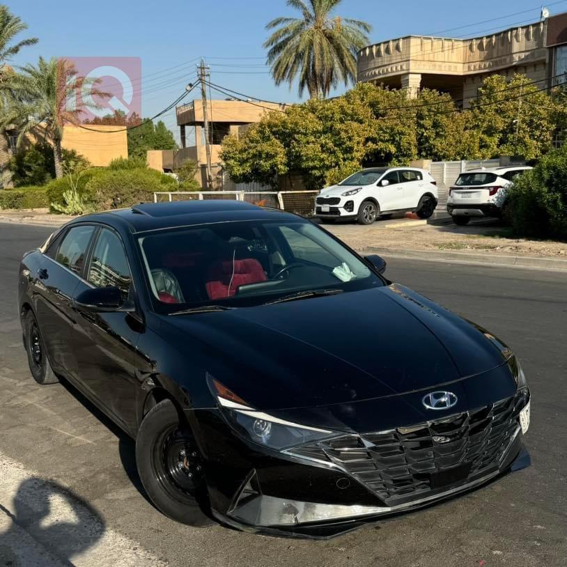 هیوندای ئەلەنترا